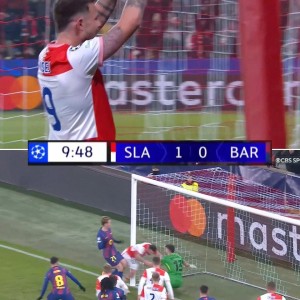 Kaiyun中国官网-攻破巴萨大门，布拉格斯拉维亚结束欧冠连续5场进球荒